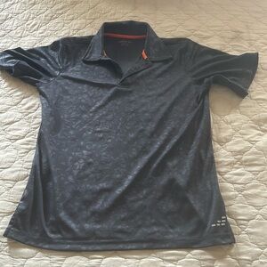Boys BCG medium polo, like new